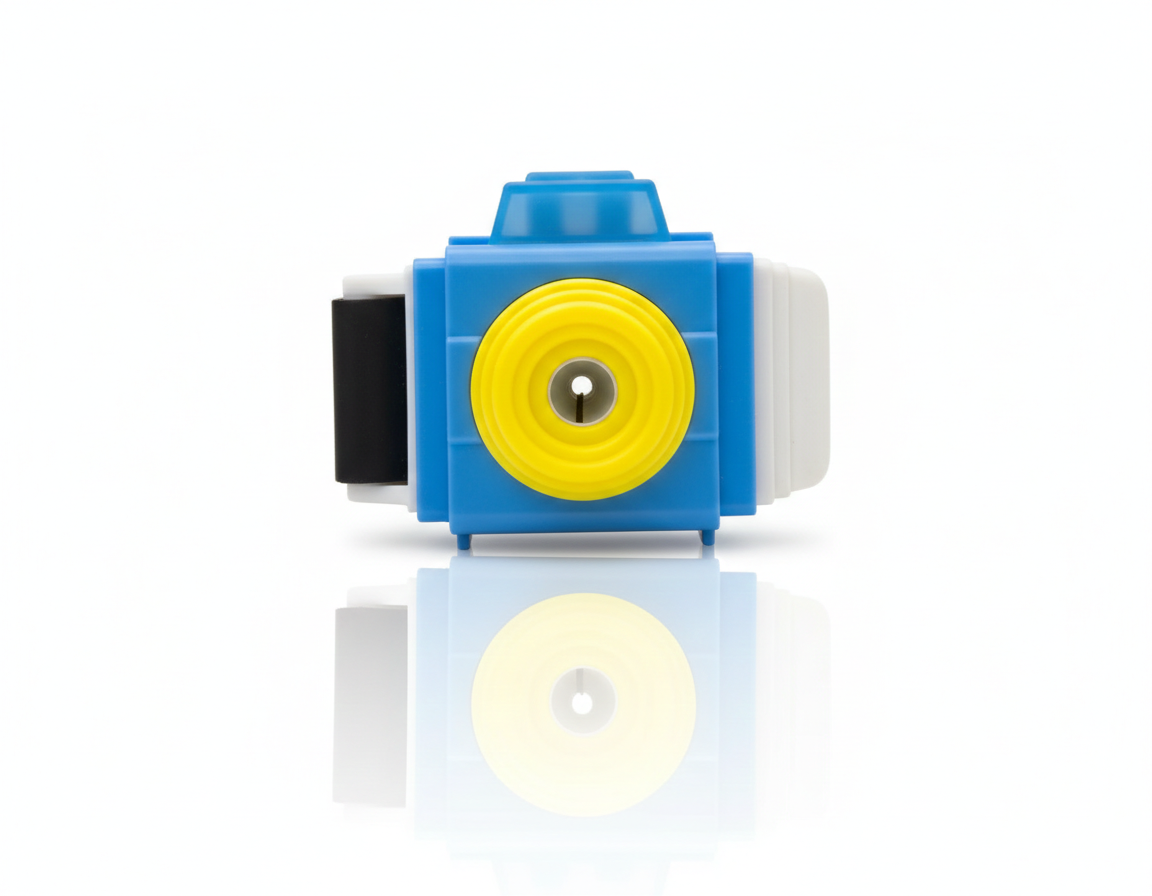 Yalong 3-in-1 Camera Sharpener with Eraser & Duster - Kinder Kreato